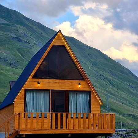 Mountain Hut In Kazbegi Villa Exterior photo