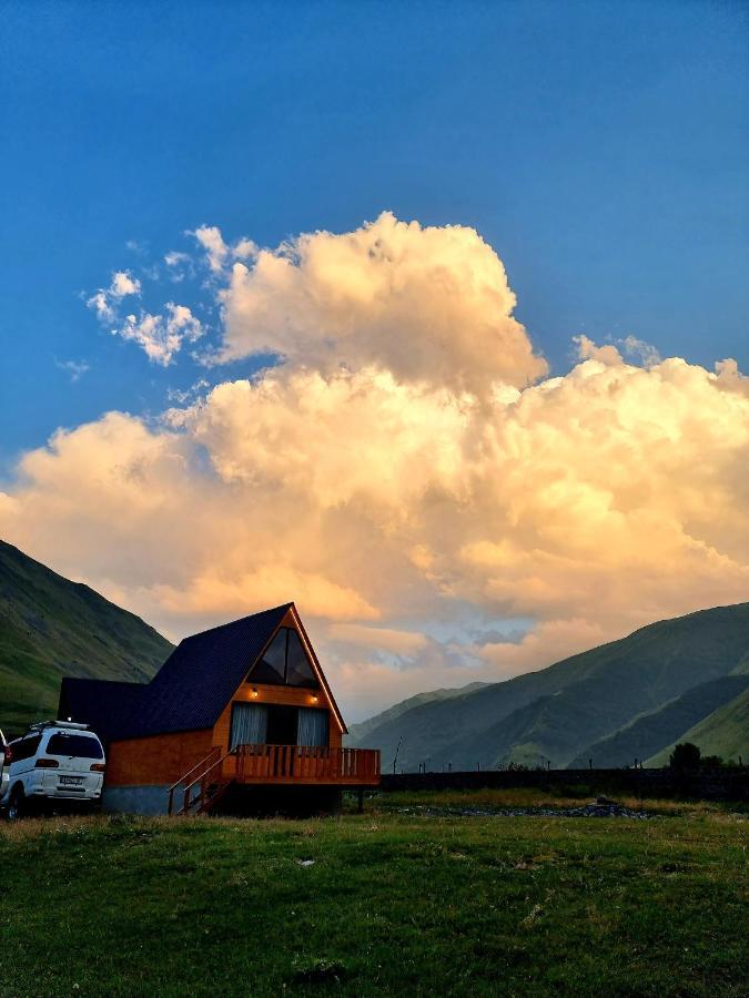 Mountain Hut In Kazbegi Villa Exterior photo