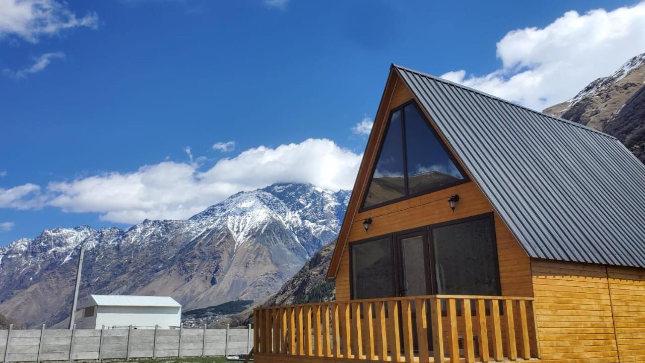 Mountain Hut In Kazbegi Villa Exterior photo