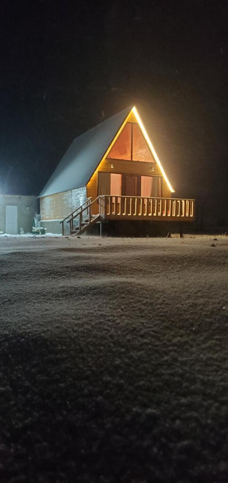 Mountain Hut In Kazbegi Villa Exterior photo